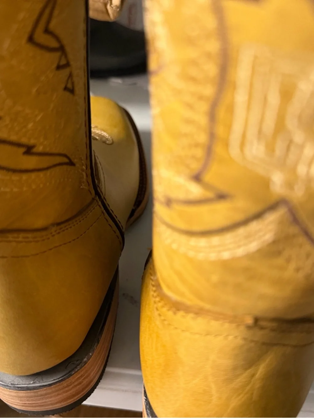 Boots LOS ALTOS square toe men’s 7/women’s nine light tan new with box replaceme